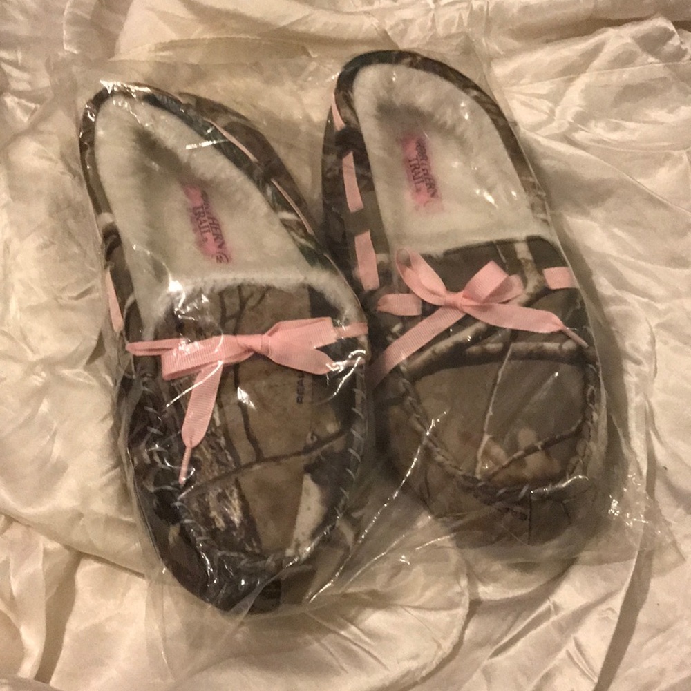 Camo House-shoes- Real-tree